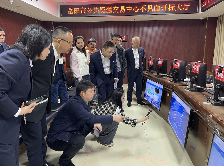 岳阳市住建领域“机器管招投标”首个项目顺利开标