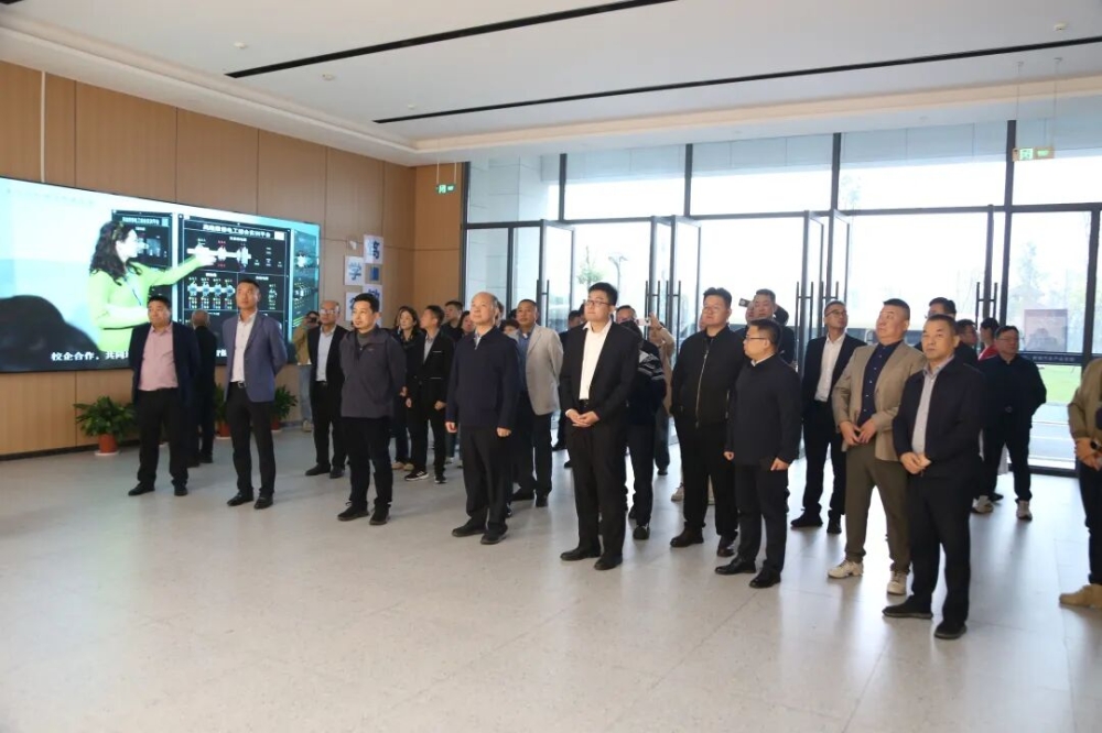 ���ݵ�����ҵ��ҵ�ҿ����Ÿ������ٸ۸��������� ��̽��ҵ�����»���