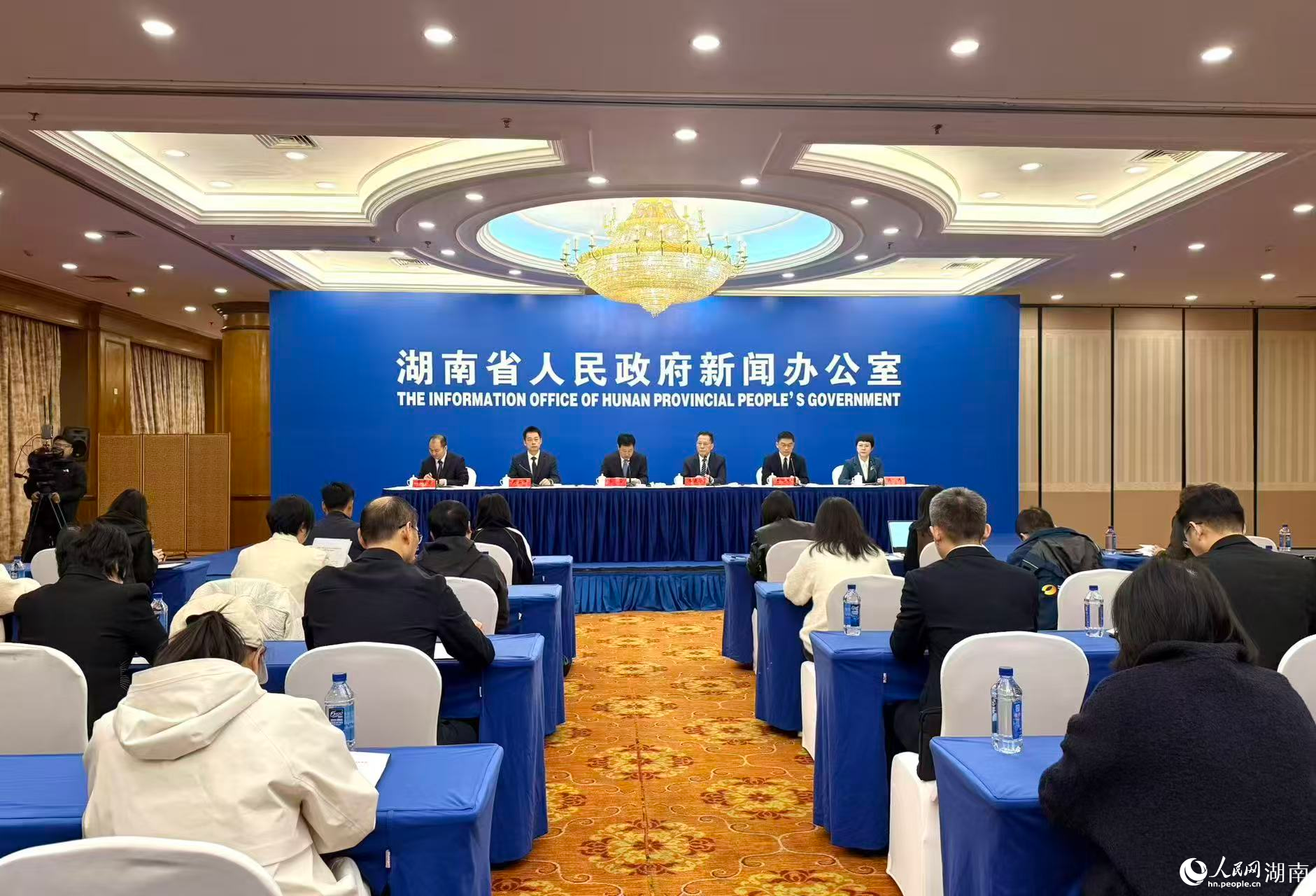 ���ϡ�ʮ���塱�ɼ�����������GDPͻ��5000��Ԫ����������չ��Ч����