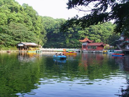 金鹗山公园