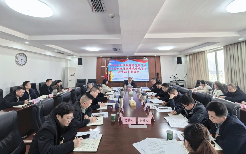 �����ݾֶ�Ա���������ͼ�����ȷ������ѧϰ��������